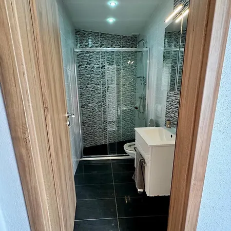 Kristal House Apartman