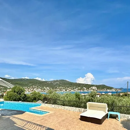 Kristal House Apartman